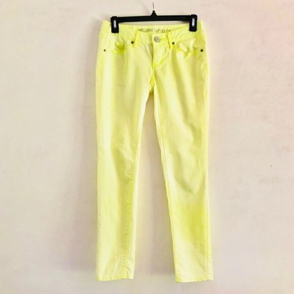 Mossimo Jeans Juniors 3 Ankle Skinny Neon Yellow Highlighter - Picture 1 of 9